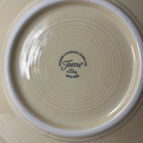 Fiesta Homer Laughlin 9" Luncheon Christmas Tree Plate - Picture 2 of 4